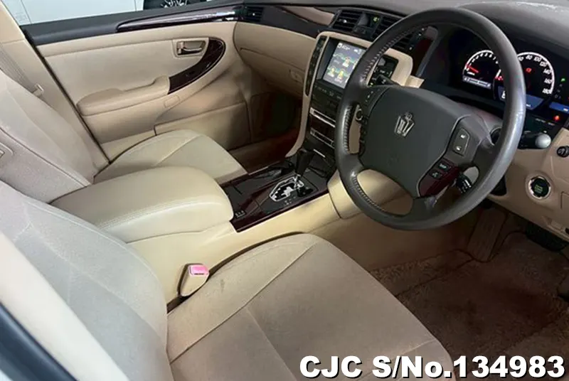 2008 Toyota / Crown Stock No. 134983