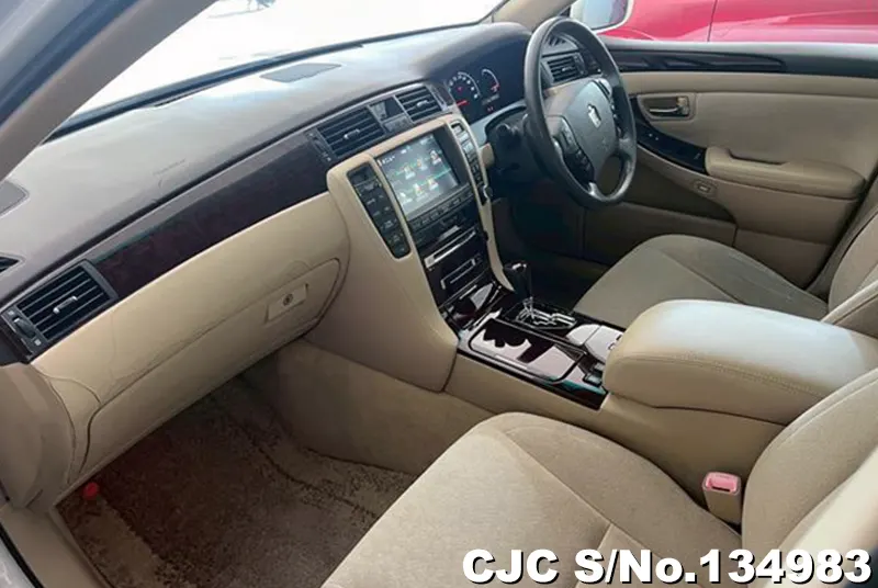 2008 Toyota / Crown Stock No. 134983