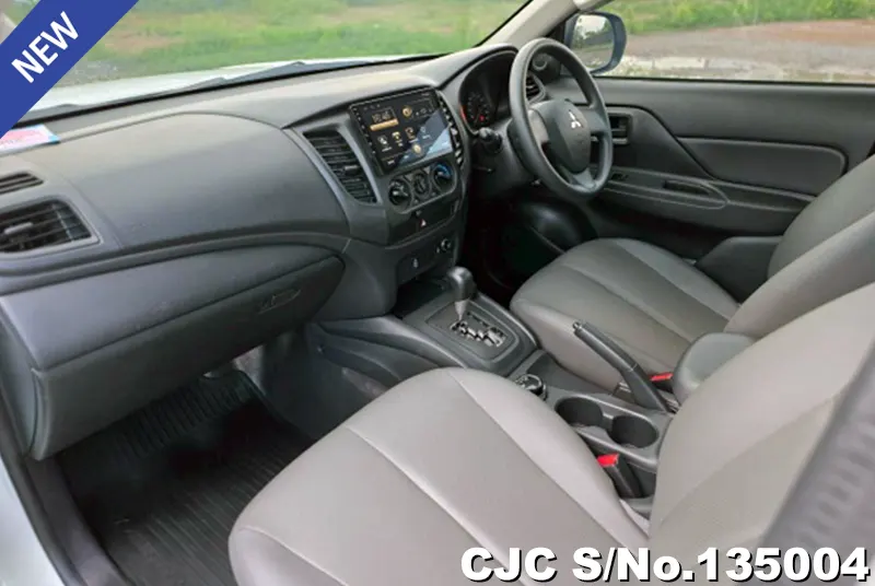 2023 Mitsubishi / Triton Stock No. 135004