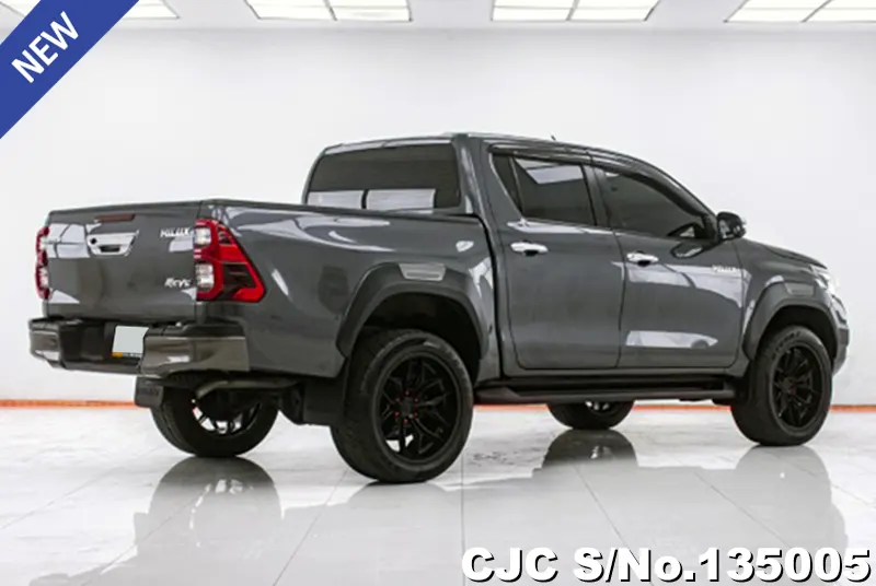 2023 Toyota / Hilux Stock No. 135005