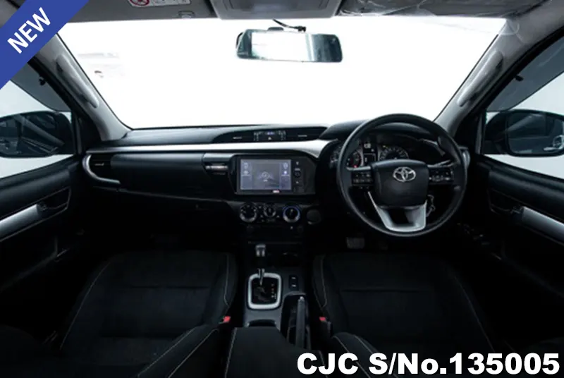 2023 Toyota / Hilux Stock No. 135005