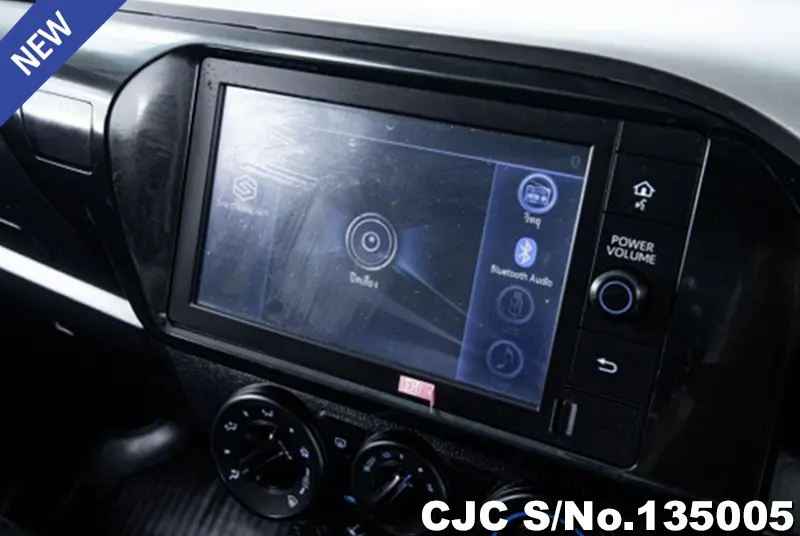 2023 Toyota / Hilux Stock No. 135005