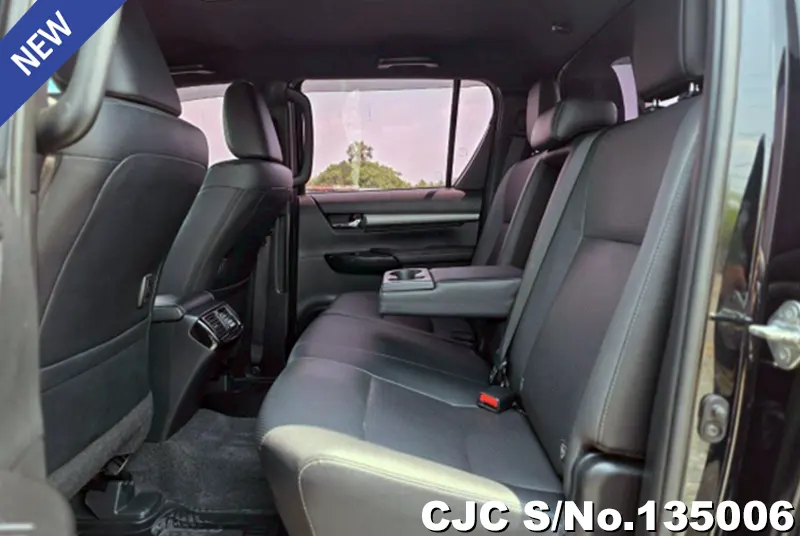 2023 Toyota / Hilux / Revo Rocco Stock No. 135006