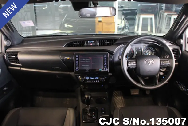 2023 Toyota / Hilux / Revo Rocco Stock No. 135007