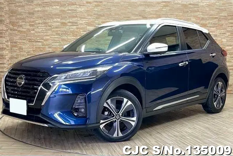 2022 Nissan / Kicks Stock No. 135009