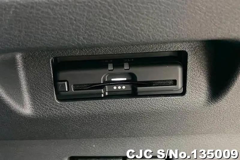 2022 Nissan / Kicks Stock No. 135009