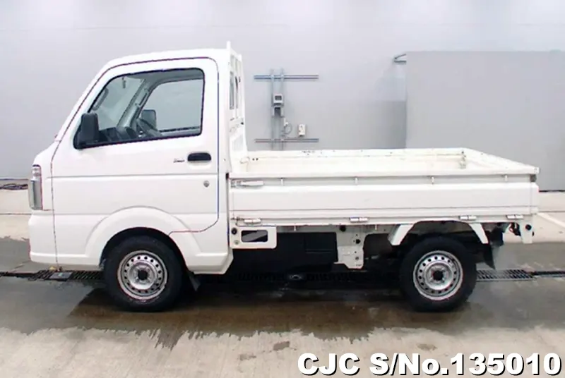 2015 Suzuki / Carry Stock No. 135010