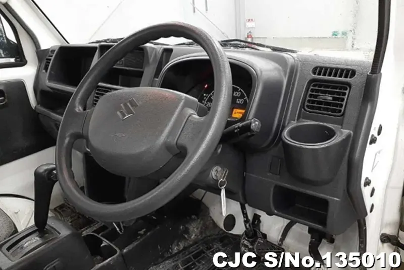 2015 Suzuki / Carry Stock No. 135010