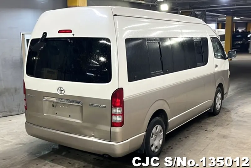 2006 Toyota / Hiace Stock No. 135012