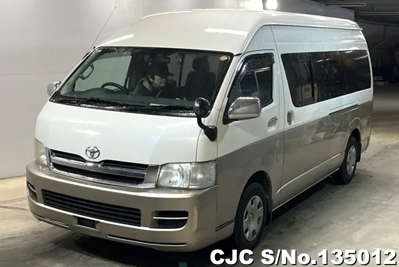 2006 Toyota / Hiace Stock No. 135012