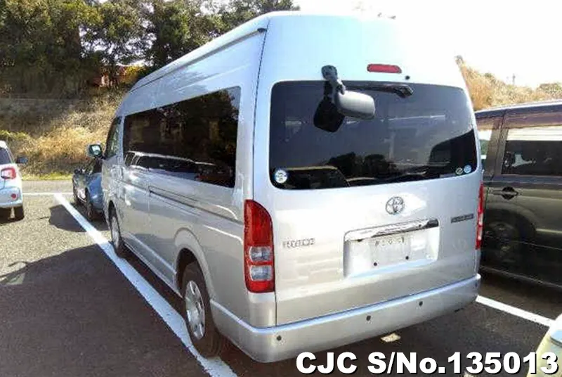 2006 Toyota / Hiace Stock No. 135013