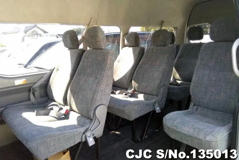 2006 Toyota / Hiace Stock No. 135013
