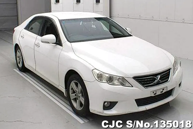 2013 Toyota / Mark X Stock No. 135018
