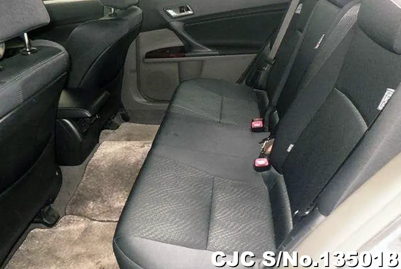 2013 Toyota / Mark X Stock No. 135018