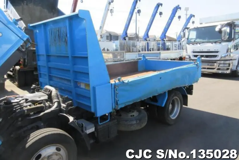 2008 Isuzu / Elf Stock No. 135028