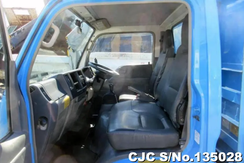 2008 Isuzu / Elf Stock No. 135028