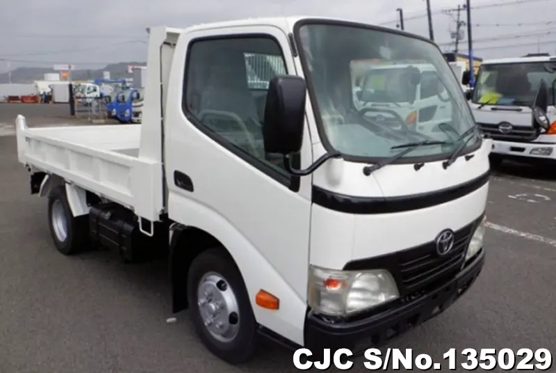 2011 Toyota / Dyna Stock No. 135029