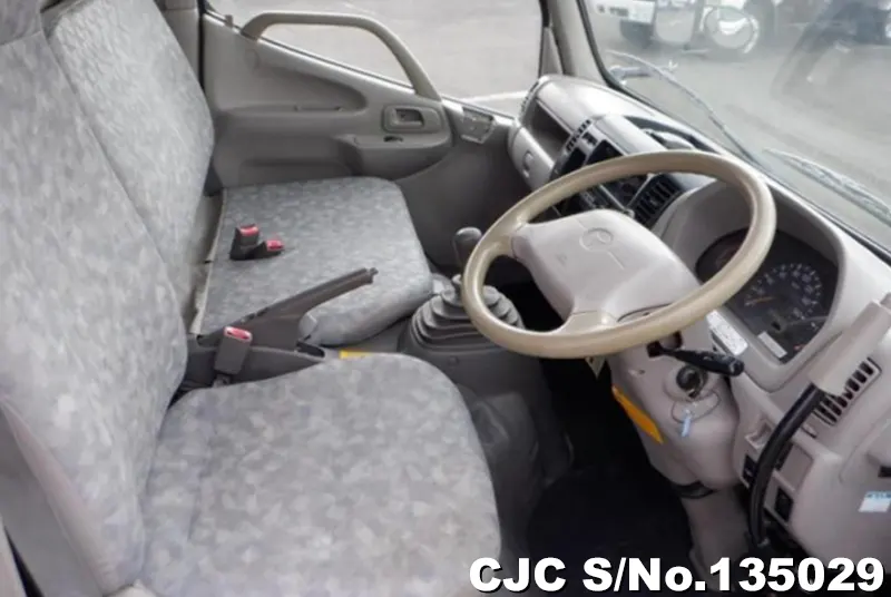 2011 Toyota / Dyna Stock No. 135029