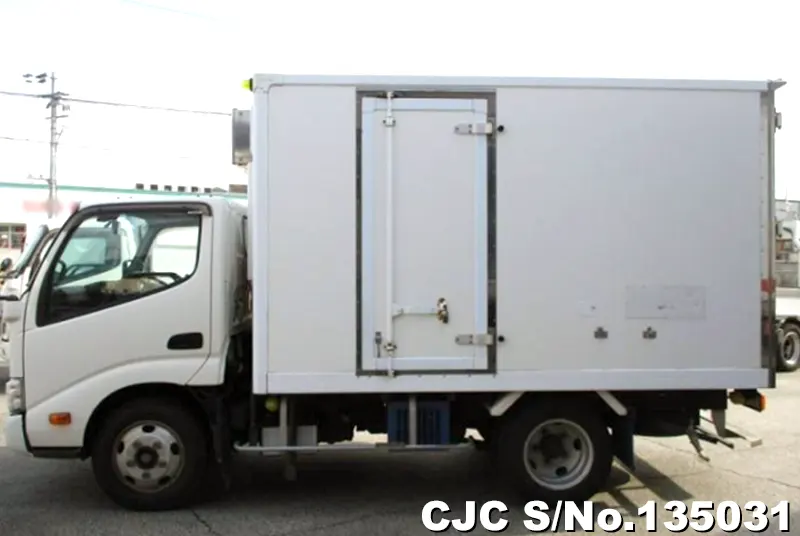 2020 Hino / Dutro Stock No. 135031
