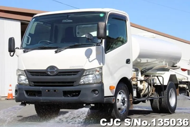 2013 Hino / Dutro Stock No. 135036