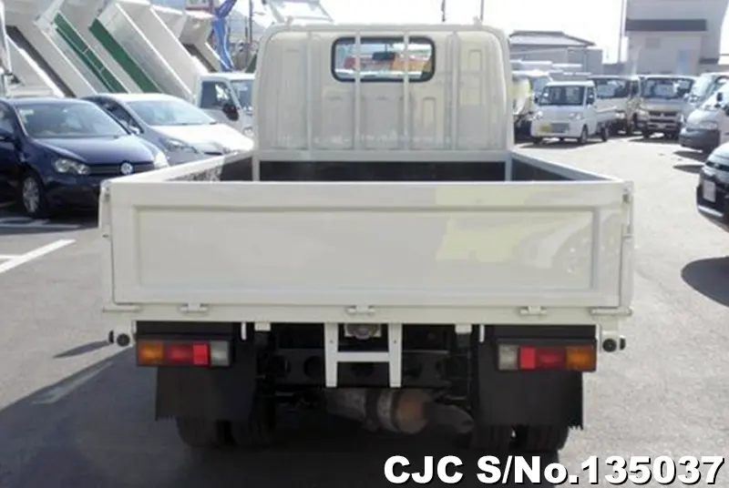 2018 Nissan / Atlas Stock No. 135037