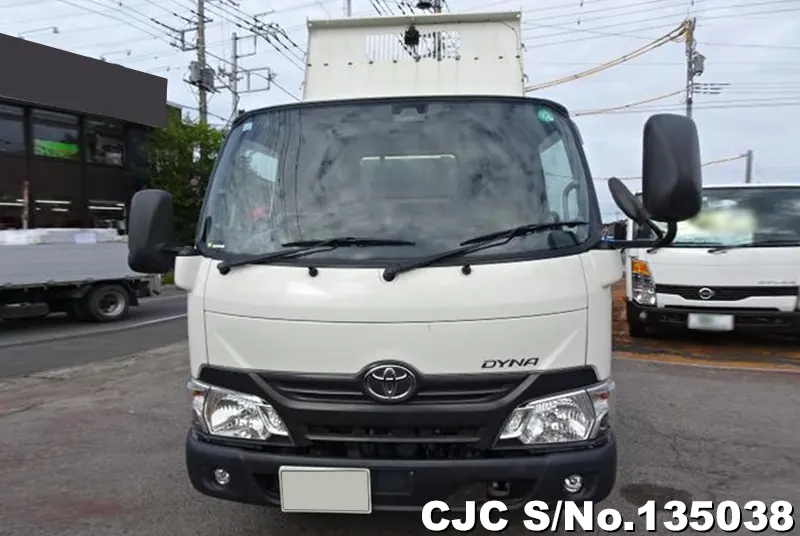 2018 Hino / Dutro Stock No. 135038