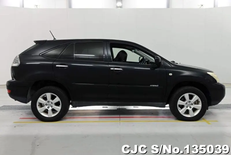 2011 Toyota / Harrier Stock No. 135039