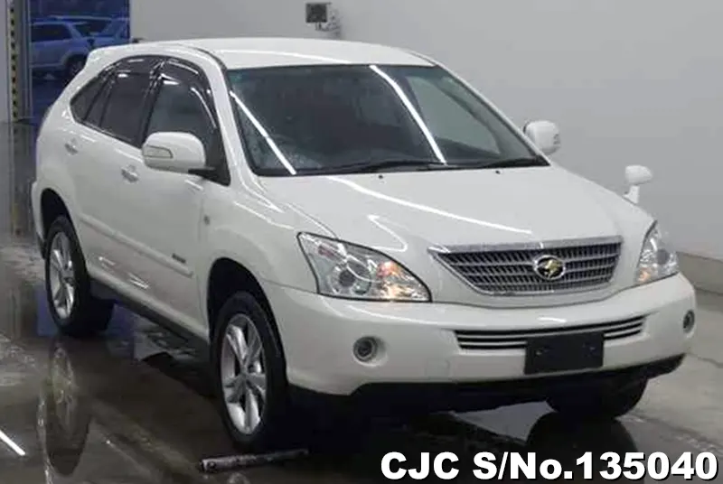 2010 Toyota / Harrier Stock No. 135040