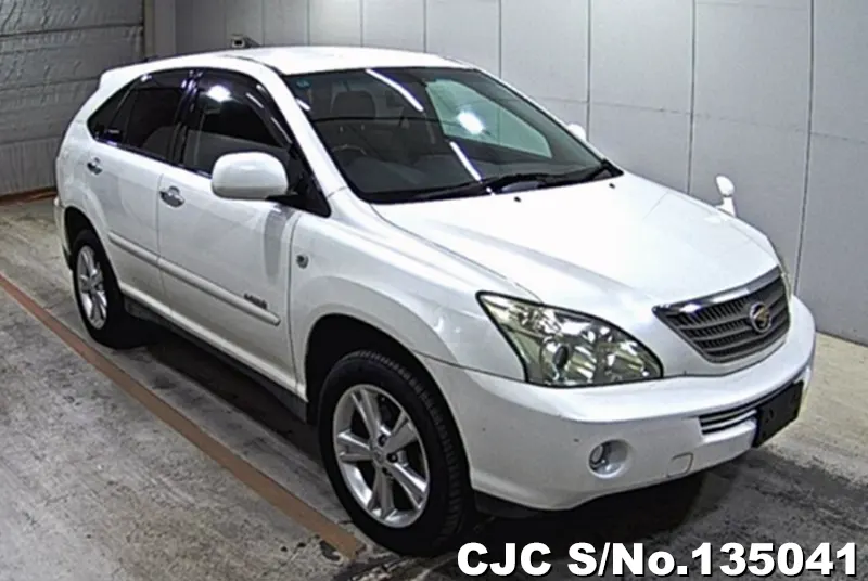 2010 Toyota / Harrier Stock No. 135041