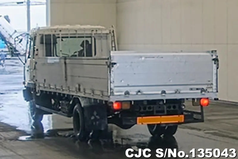 1988 Mitsubishi / Fuso Stock No. 135043