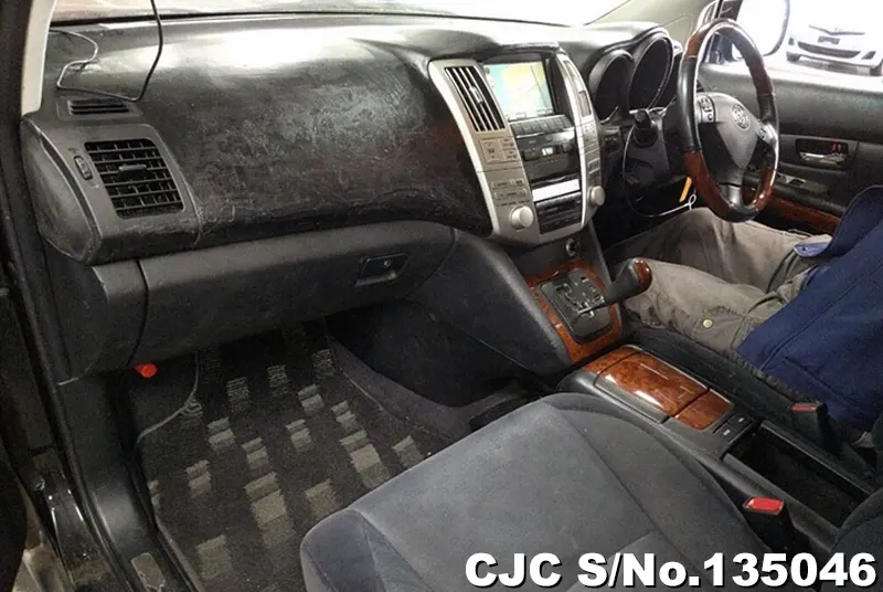 2007 Toyota / Harrier Stock No. 135046