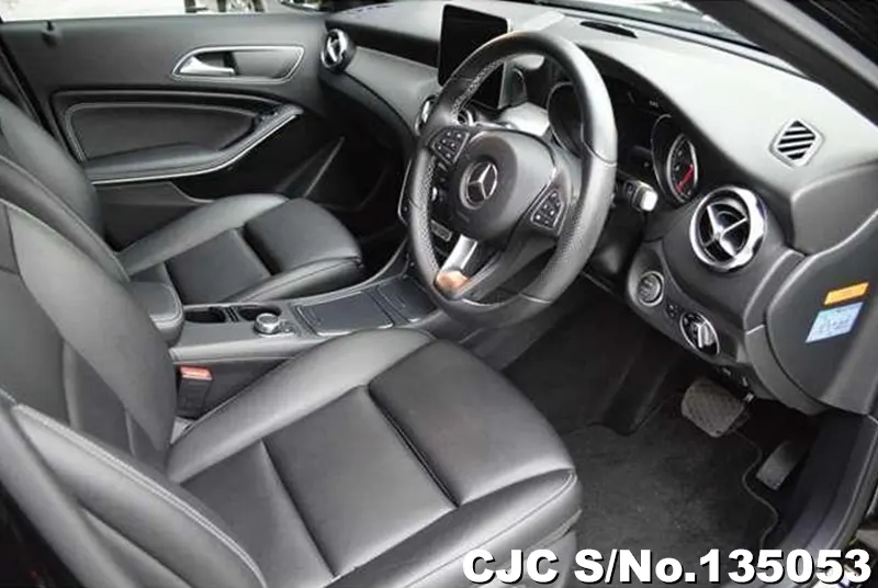 2017 Mercedes Benz / GLA Class Stock No. 135053