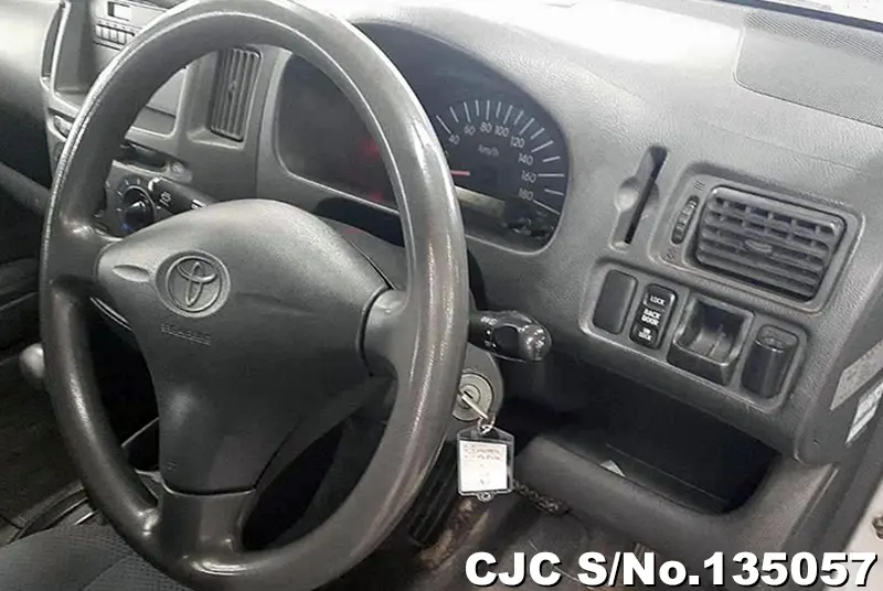 2003 Toyota / Probox Stock No. 135057