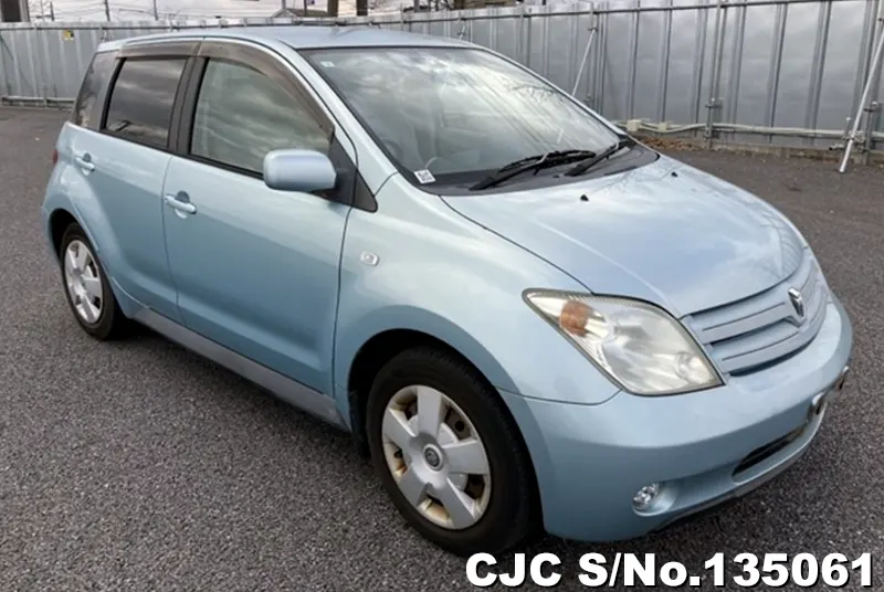 2003 Toyota / IST Stock No. 135061