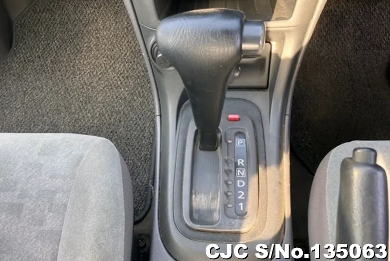 2001 Nissan / Sunny Stock No. 135063