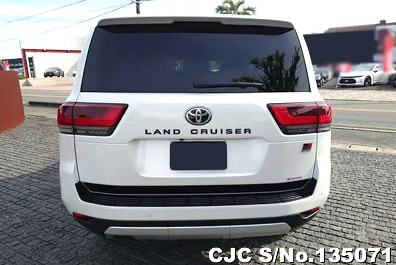 2025 Toyota / Land Cruiser Stock No. 135071