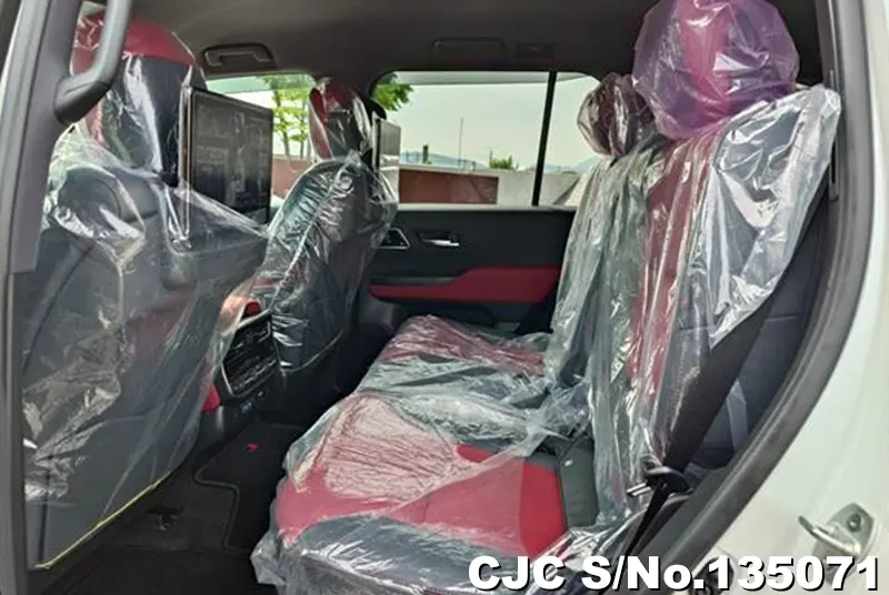 2025 Toyota / Land Cruiser Stock No. 135071