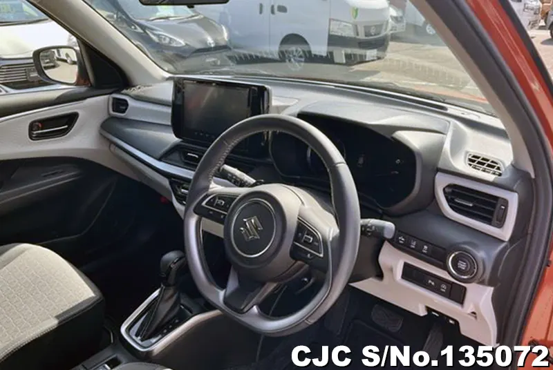 2024 Suzuki / Swift Stock No. 135072