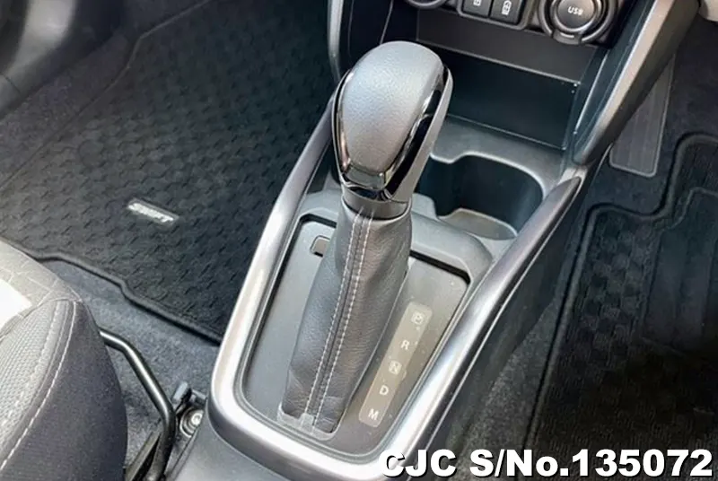 2024 Suzuki / Swift Stock No. 135072