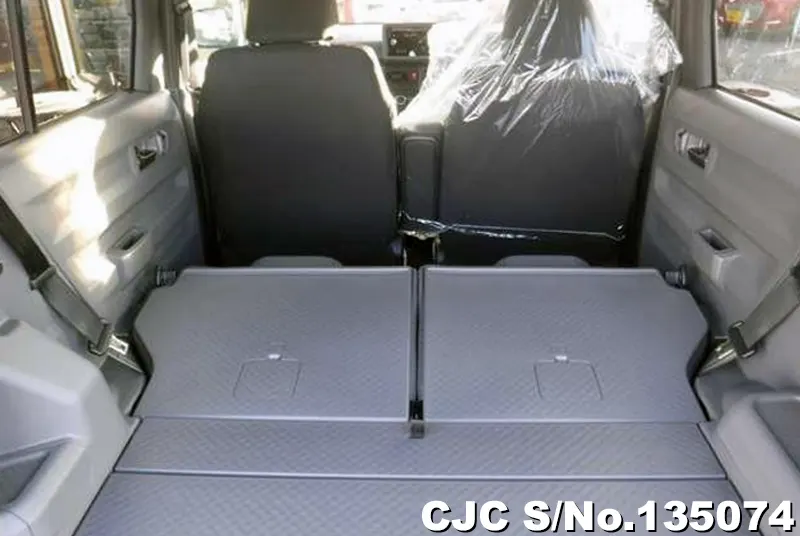 2026 Daihatsu / Taft Stock No. 135074