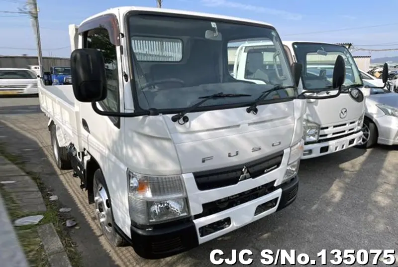 2015 Mitsubishi / Canter Stock No. 135075