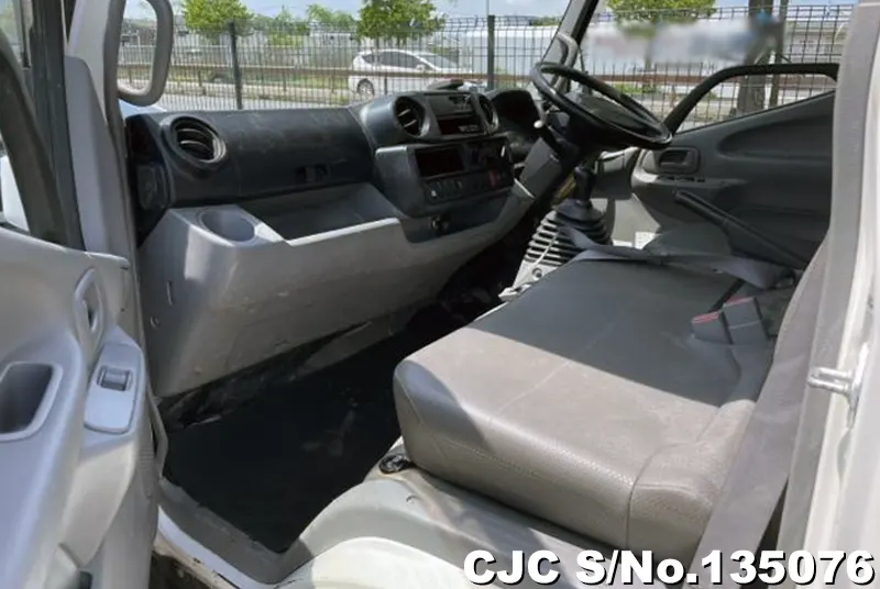 2014 Toyota / Dyna Stock No. 135076