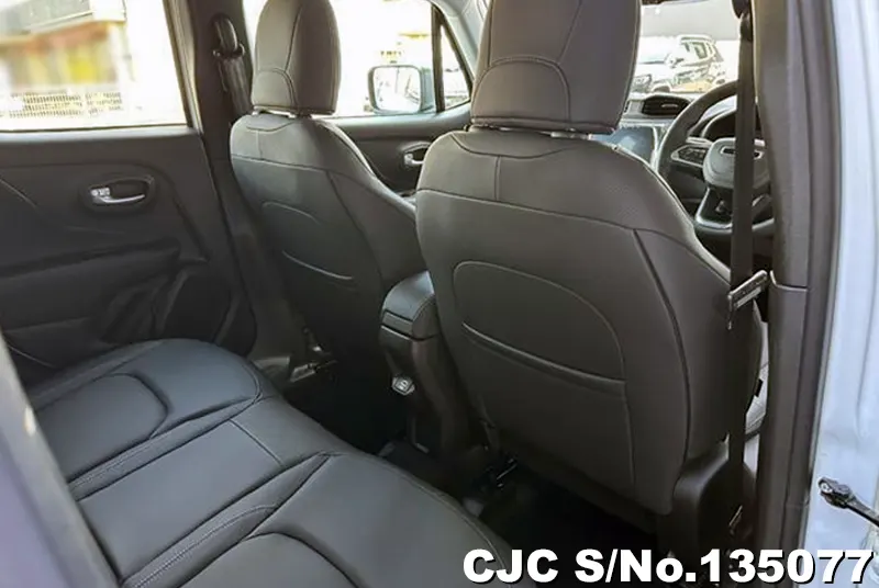 2025 Chrysler / Jeep Renegade Stock No. 135077