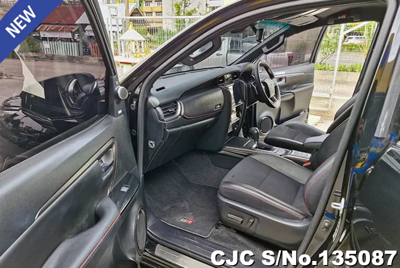 2025 Toyota / Fortuner Stock No. 135088