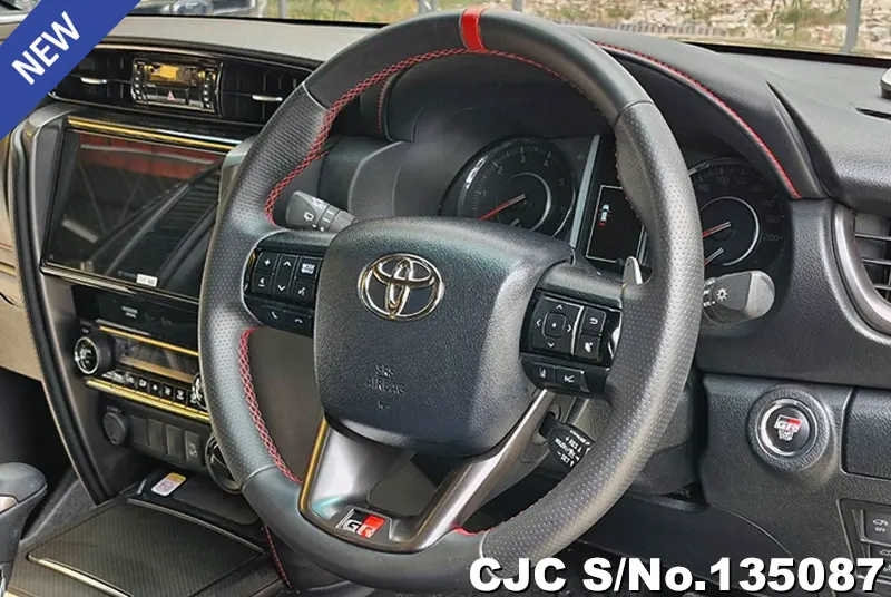 2025 Toyota / Fortuner Stock No. 135088