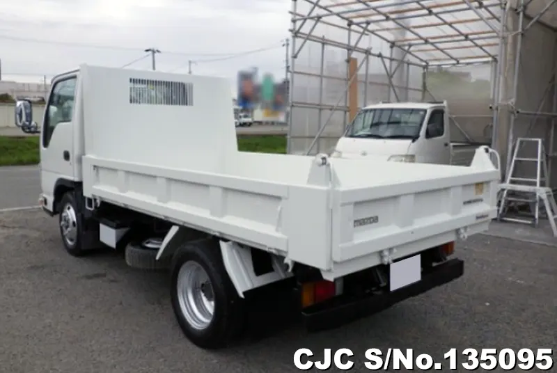 2012 Mazda / Titan Stock No. 135095
