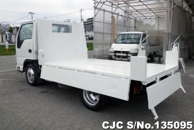 2012 Mazda / Titan Stock No. 135095