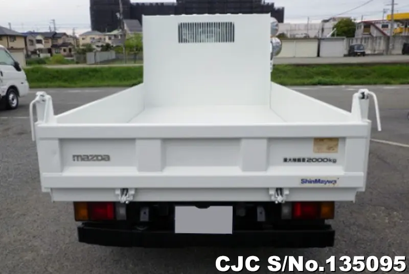 2012 Mazda / Titan Stock No. 135095