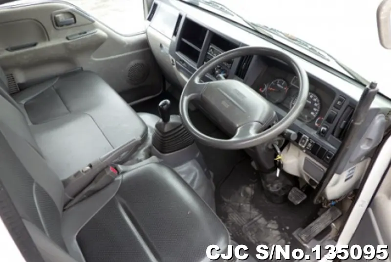 2012 Mazda / Titan Stock No. 135095