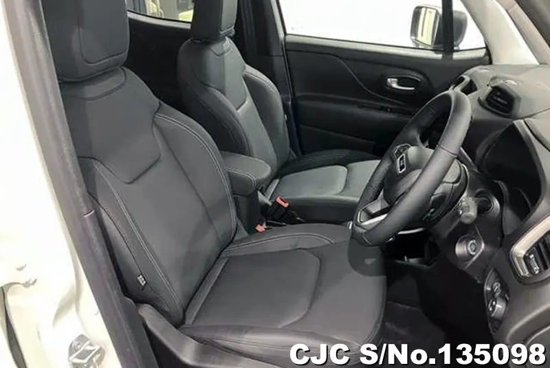 2025 Chrysler / Jeep Renegade Stock No. 135098